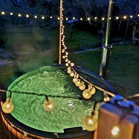 Kuca Za Odmor Malia Sa Spa Hot Tub Jacuzzijem - Nice And Cozy - Free Tickets To All City Attractions Thurdevac Екстер'єр фото