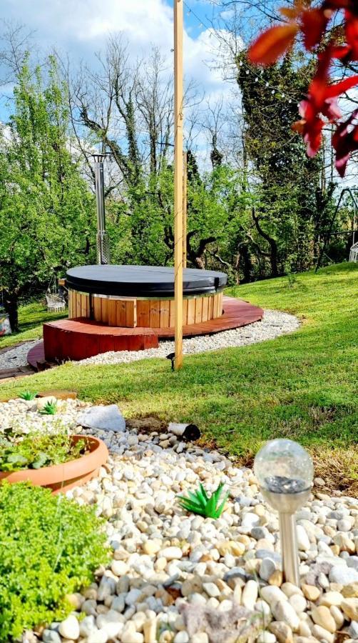 Kuca Za Odmor Malia Sa Spa Hot Tub Jacuzzijem - Nice And Cozy - Free Tickets To All City Attractions Thurdevac Екстер'єр фото